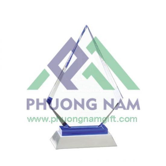 BIỂU TRƯNG PHA LÊ 003